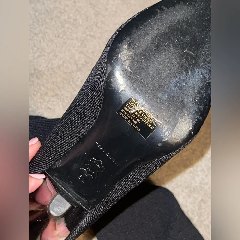 Tory Burch preloved excellent